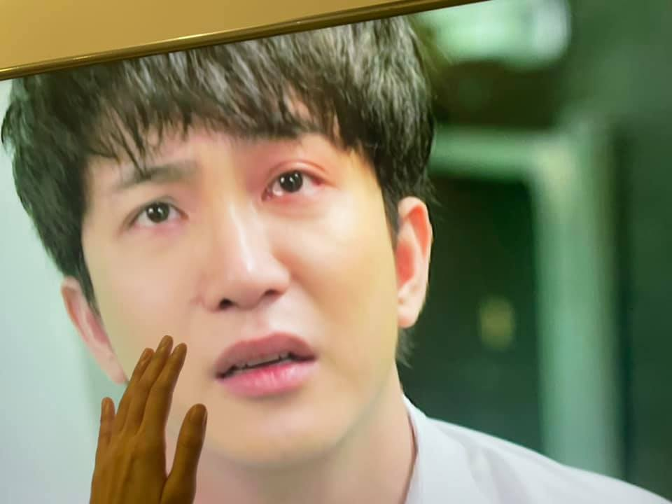 Cuối cùng thì Thúy Ngân cũng công khai lời yêu thương với "Bác sĩ Phong" - ảnh 0 cuoi cung thi thuy ngan cung cong khai loi yeu thuong voi bac si phong - anh 0