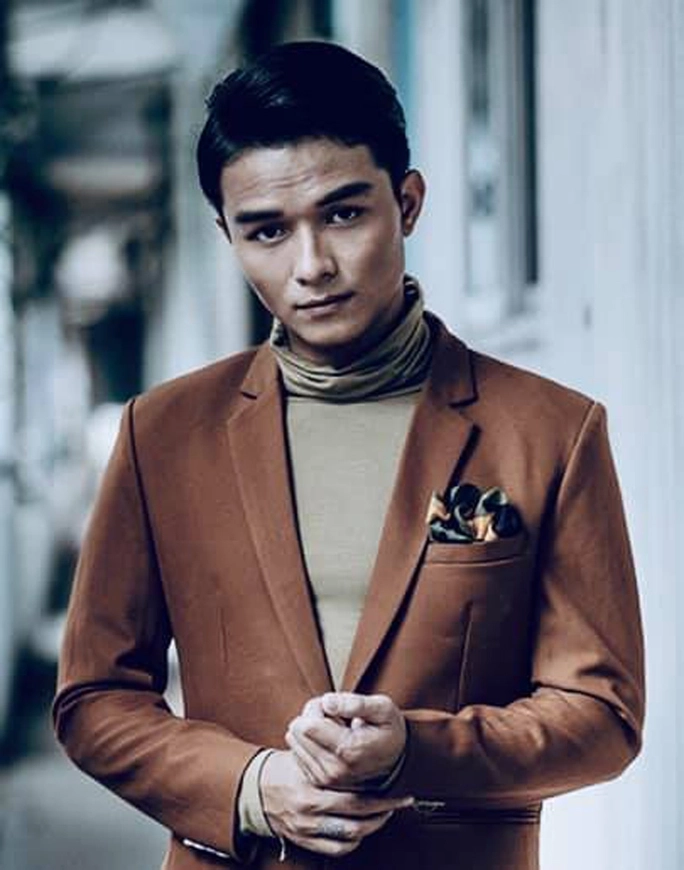 Diễn viên Lê Minh Thành tiết lộ từng bị ‘gạ tình để đổi vai’ - ảnh 0 dien vien le minh thanh tiet lo tung bi ga tinh de doi vai - anh 0