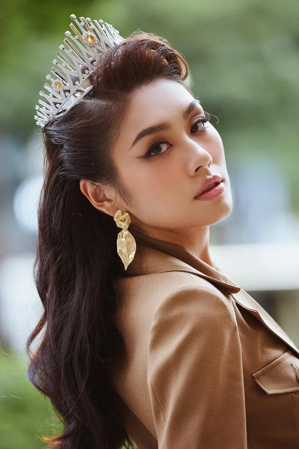 a hau thuy tien se la nguoi thay thao nhi le tai miss universe 2023 - anh 0