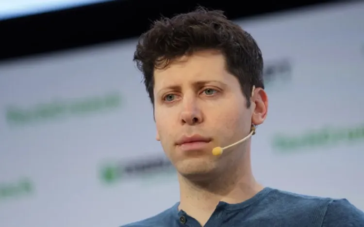 Sam Altman: 'Nếu quay về quá khứ sẽ không lấy tên OpenAI'